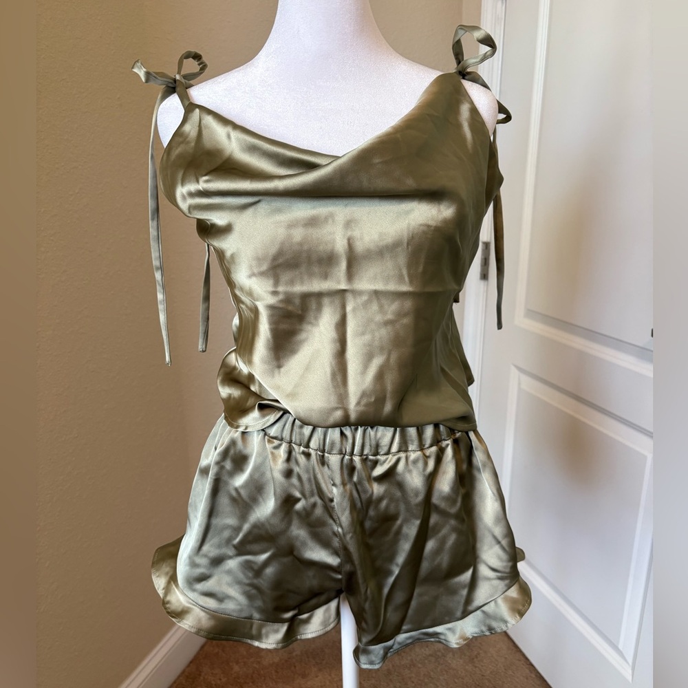 Revelry Sage Green All Dolled Up Satin Pajama Set- Size Medium